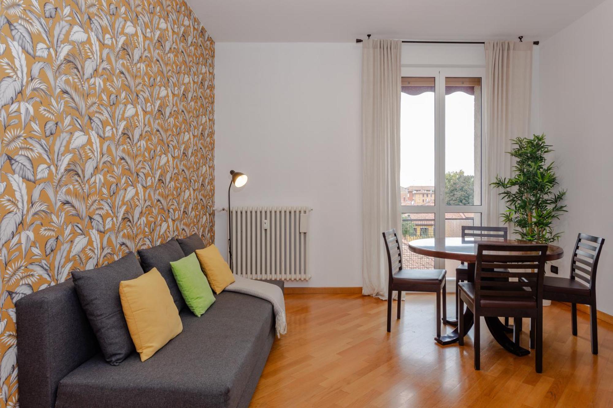 Family 3 Apartment Bologna Bagian luar foto