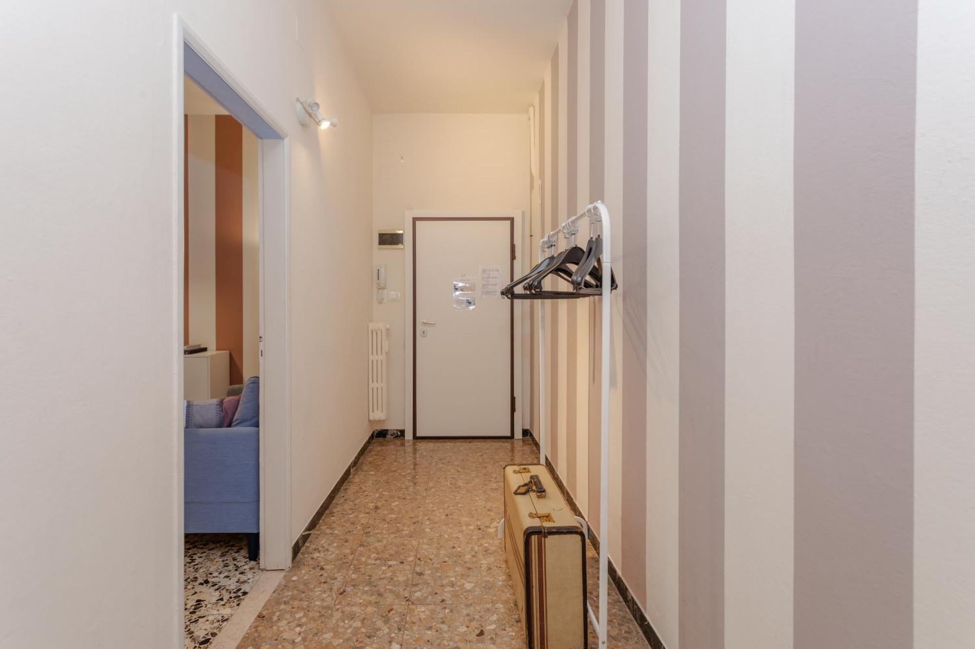 Family 3 Apartment Bologna Bagian luar foto
